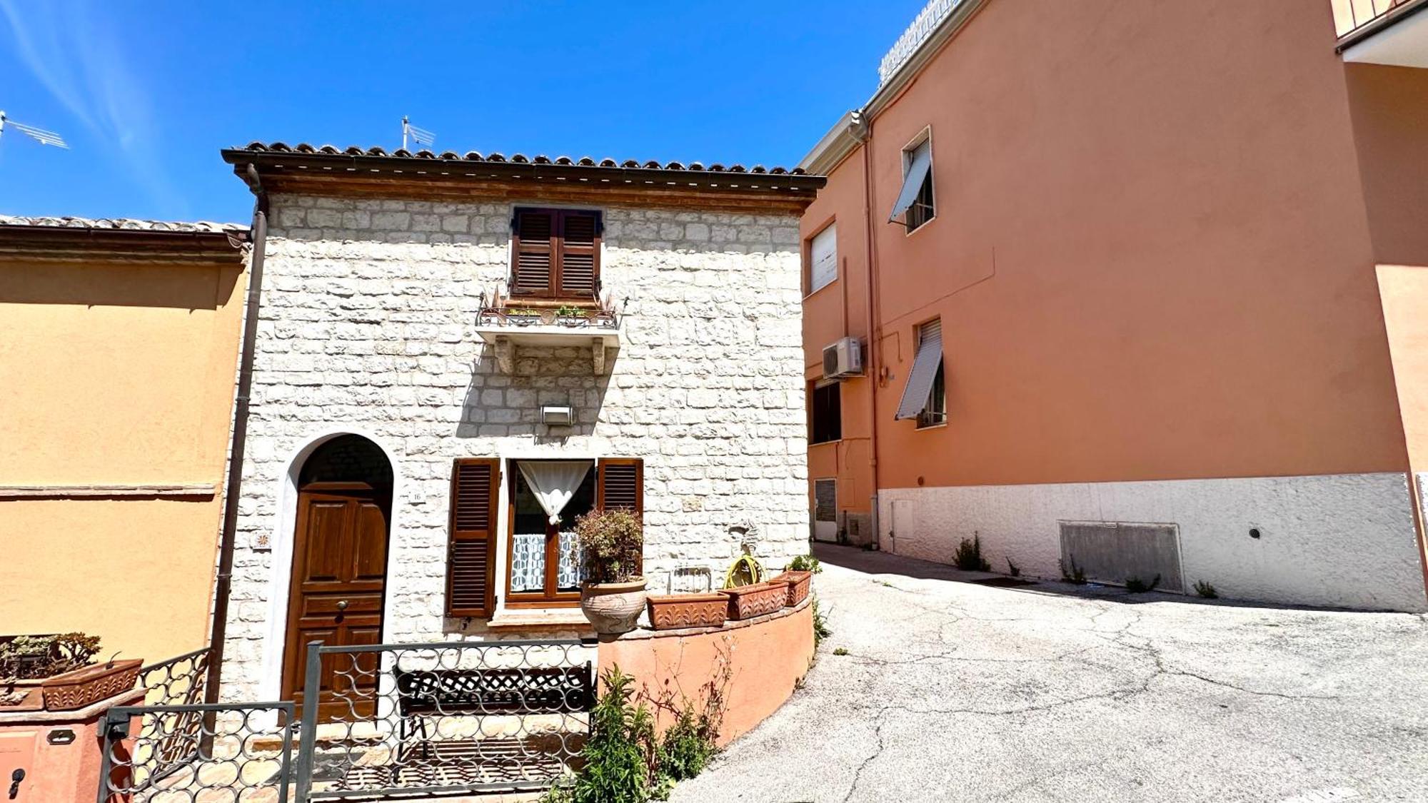 S178 - Sirolo, Delizioso Cielo-Terra Con Ingresso Indipendente Daire Dış mekan fotoğraf