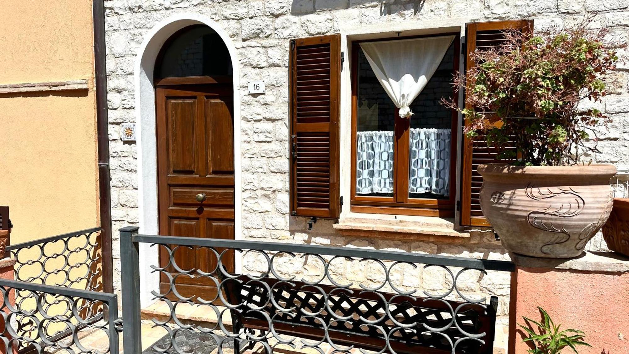 S178 - Sirolo, Delizioso Cielo-Terra Con Ingresso Indipendente Daire Dış mekan fotoğraf